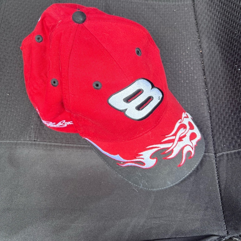Chase authentics Budweiser hat‎
